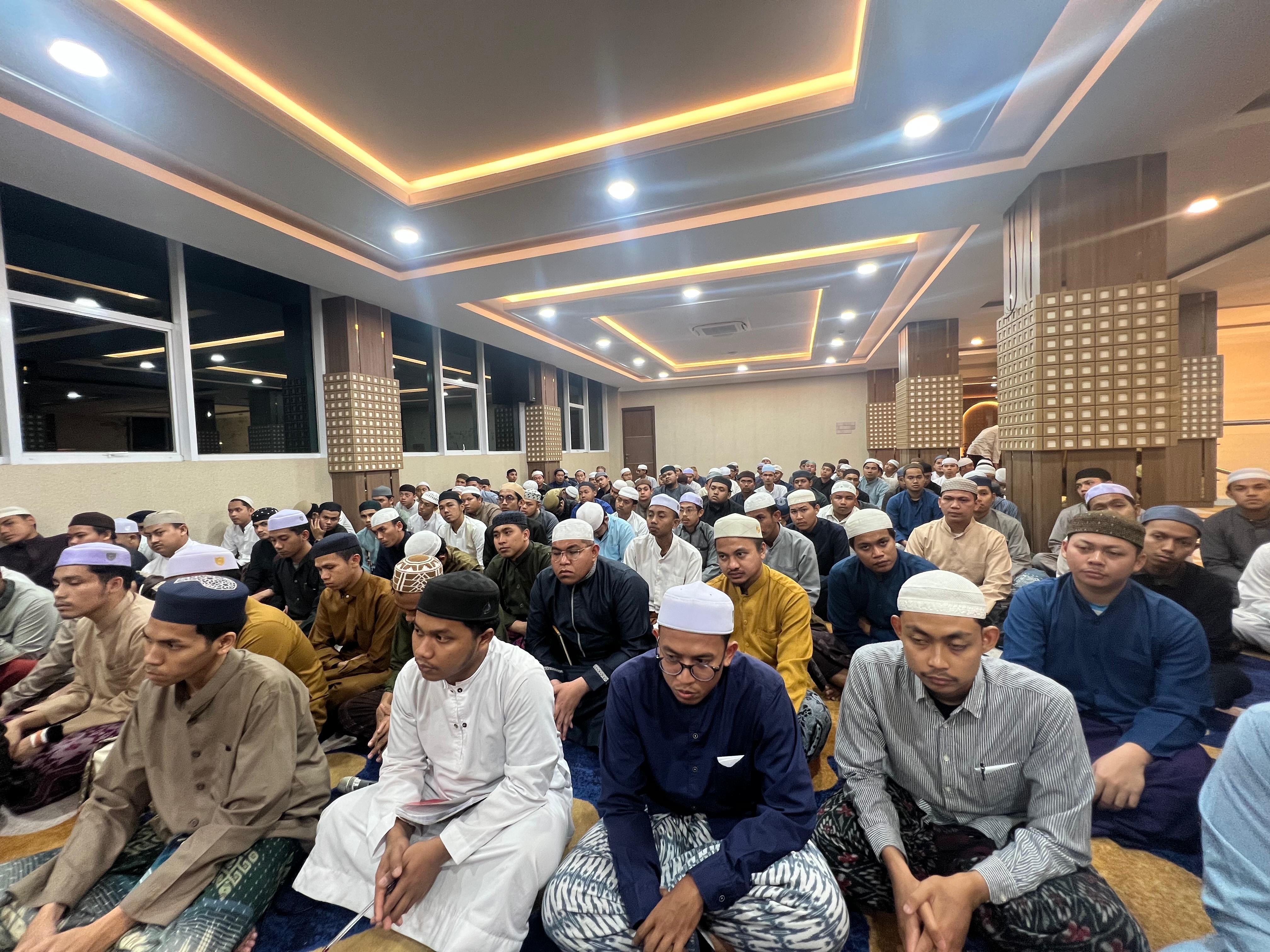 Rapat Evaluasi Orsada Bersama Ustadz Ismail Ayub Guna Meningkatkan Kedisiplinan Dan Ketertiban Santri